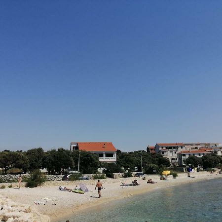 Ferienwohnung Apartman Cemeljic Mandre Exterior foto