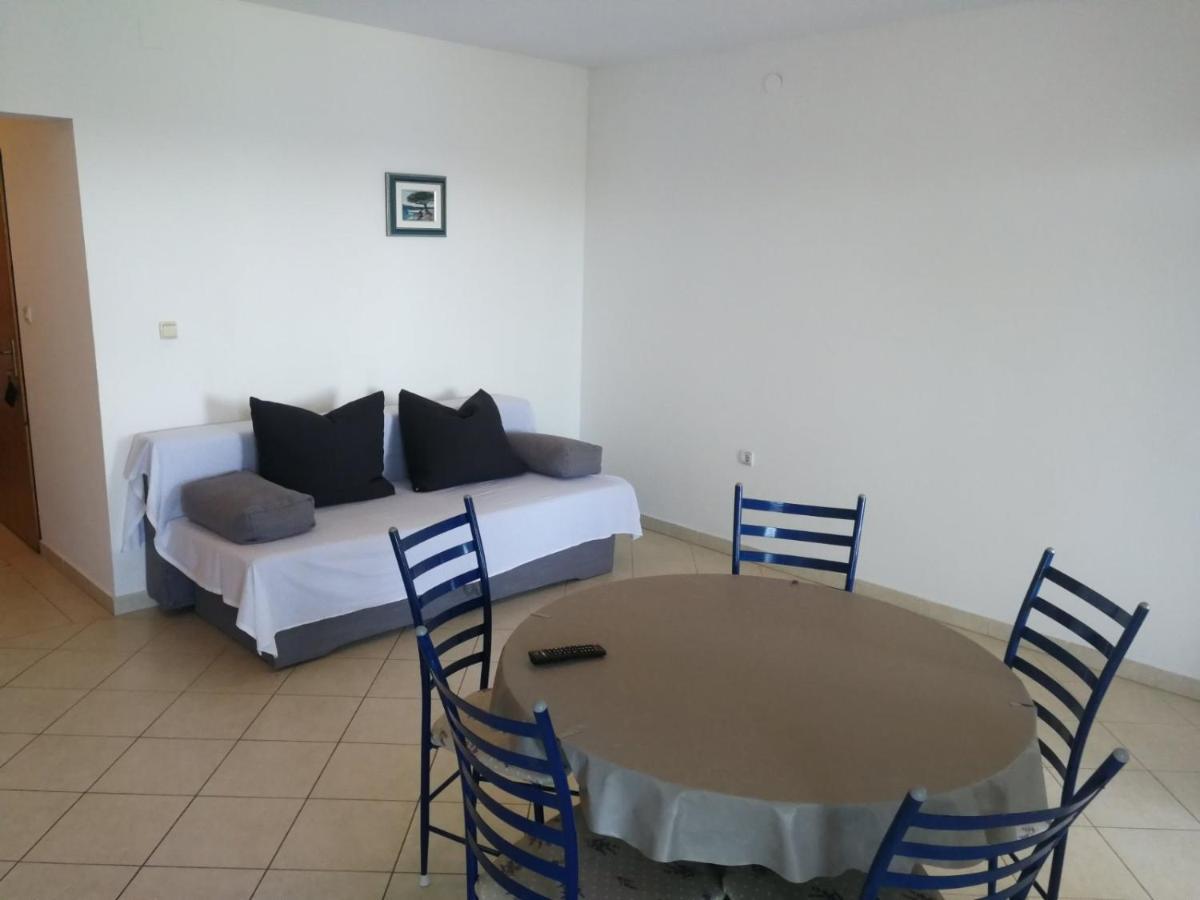 Ferienwohnung Apartman Cemeljic Mandre Exterior foto